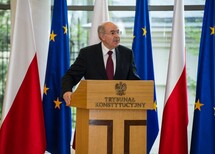 Prezes Trybunału Konstytucyjnego prof. Andrzej Rzepliński
Uczestnicy dorocznego Zgromadzenia Ogólnego Sędziów TK
Prezes Trybunału Konstytucyjnego prof. Andrzej Rzepliński
Prezydent RP Bronisław Komorowski
Prezes Trybunału Sprawiedliwości UE prof. Vassilios Skouris
Wicemarszałek Sejmu Cezary Grabarczyk
Marszałek Senatu Bohdan Borusewicz
Szef Kancelarii Prezesa Rady Ministrów Jacek Cichocki
Prezes Naczelnego Sądu Administracyjnego prof. Roman Hauser
Wiceprzewodnicząca Krajowej Rady Sądownictwa Małgorzata Niezgódka-Medek
Rzecznik Praw Obywatelskich prof. Irena Lipowicz
Prokurator Generalny Andrzej Seremet