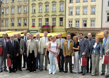 Uniwersytet Wrocławski - spotkanie uczestników konferencji z Prorektorem UWr prof. Krzysztofem Wójtowiczem
Zwiedzanie Auli Leopoldina - najstarszej części Uniwersytetu Wrocławskiego
Uczestnicy konferencji ma Rynku Wrocławskim
Sesja konferencyjna
Prezes TK prof. Marek Safjan, Przewodniczący SK prof. Egidijus Kuris, Sędzia SK Vytautas Sinkevicius
Sesja konferencyjna
Litewscy uczestnicy konferencji na tle Zamku Książ
Uczestnicy IX Konferencji Trybunału Konstytucyjnego Rzeczypospolitej Polskiej i Sądu Konstytucyjnego Republiki Litewskiej w Książu
