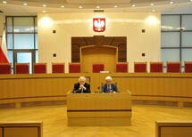 Prezes TK prof. Andrzej Rzepliński i prof. Franciszek Ziejka
Uczestnicy wykładu
Prezes TK prof. Andrzej Rzepliński i prof. Franciszek Ziejka
Uczestnicy wykładu
Prezes TK prof. Andrzej Rzepliński i prof. Franciszek Ziejka
Uczestnicy wykładu