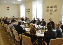 Sędziowie Sądu Konstytucyjnego Gruzji i Trybunału Konstytucyjnego
Uczestnicy spotkania Sądu Konstytucyjnego Gruzji i Trybunału Konstytucyjnego
Uczestnicy spotkania Sądu Konstytucyjnego Gruzji i Trybunału Konstytucyjnego
Uczestnicy spotkania Sądu Konstytucyjnego Gruzji i Trybunału Konstytucyjnego
Wiceprezes Sądu Konstytucyjnego Gruzji Pan Zaza Tavadze