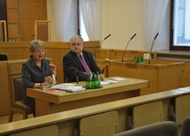 Sędzia TK prof. Maria Gintowt-Jankowicz i Prezes TK prof. Andrzej Rzepliński
Sędzia TK prof. Maria Gintowt-Jankowicz i Prezes TK prof. Andrzej Rzepliński
Sędzia TK prof. Maria Gintowt-Jankowicz i Prezes TK prof. Andrzej Rzepliński
Sędzia TK prof. Maria Gintowt-Jankowicz i Prezes TK prof. Andrzej Rzepliński