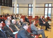 Sędzia Trybunału Konstytucyjnego prof. Mirosław Granat.
Uczestnicy konferencji.
Sędziowie Trybunału Konstytucyjnego prof. Mirosław Granat i prof. Sławomira Wronkowska-Jaśkiewicz.
Sędziowie Trybunału Konstytucyjnego prof. Mirosław Granat i prof. Sławomira Wronkowska-Jaśkiewicz.