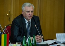 Uczestnicy konferencji
Rozpoczęcie obrad
Sędzia TK Wojciech Hermeliński, Prezes TK prof. Andrzej Rzepliński, Prezes SKRL prof. Dainius Žalimas, Sędzia SKRL Pranas Kuconis
Sędzia SKRL Pranas Kuconis
Prezes Sądu Konstytucyjnego Republiki Litewskiej prof. Dainius Žalimas
Sędzia Tk prof. Piotr Tuleja, Prezes TK prof. Andrzej Rzepliński, Prezes SKRL prof. Dainius Žalimas, Sędzia SKRL Elvyra Baltutytė