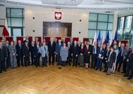 Sędziowie Trybunału Sprawiedliwości Unii Europejskiej, Trybunału Konstytucyjnego, Sądu Najwyższego i Naczelnego Sądu Administracyjnego
Debata w Trybunale Konstytucyjnym „Sankcje administracyjne a sankcje karne na tle orzecznictwa TSUE i TK”
Debata w Trybunale Konstytucyjnym „Sankcje administracyjne a sankcje karne na tle orzecznictwa TSUE i TK”
Debata w Trybunale Konstytucyjnym „Stosowanie Karty Praw Podstawowych w państwach członkowskich UE (art. 51 ust. 1 Karty Praw Podstawowych)” 
Debata w naczelnym Sądzie Administracyjnym „Dialog sędziów sądów krajowych z sędziami TSUE”
Wykład w Auditorium Maximum Uniwersytetu Warszawskiego Wiceprezesa TSUE prof. Koena Lenaertsa na temat “EU Values and Constitutional Pluralism”