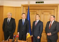 Prezes Trybunału Konstytucyjnego Andrzej Rzepliński, Prezes Sądu Konstytucyjnego Litwy Dainius Žalimas, Prezes Sądu Konstytucyjnego Łotwy Aldis Laviņš i Prezes Sądu Konstytucyjnego Ukrainy Jurij Baulin 
Spotkanie z Prokuratorem Generalnym Ukrainy
Spotkanie w Prokuratorem Generalnym Ukrainy
Spotkanie z Wiceminister Sprawiedliwości Ukrainy
Prezydent Ukrainy Petr Poroszenko, Prezes Sądu Konstytucyjnego Ukrainy Jurij Baulin, Prezes Trybunału Konstytucyjnego Andrzej Rzepliński, Prezes Sądu Konstytucyjnego Litwy Dainius Žalimas i Prezes Sądu Konstytucyjnego Łotwy Aldis Laviņš
Spotkanie z Prezydentem Ukrainy
Spotkanie z Prezydentem Ukrainy