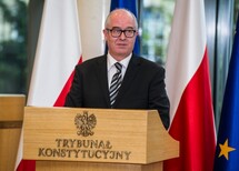 Prezes Trybunału Konstytucyjnego prof. Andrzej Rzepliński
Uczestnicy dorocznego Zgromadzenia Ogólnego Sędziów TK
Prezes Trybunału Konstytucyjnego prof. Andrzej Rzepliński
Prezydent RP Bronisław Komorowski
Prezes Trybunału Sprawiedliwości UE prof. Vassilios Skouris
Wicemarszałek Sejmu Cezary Grabarczyk
Marszałek Senatu Bohdan Borusewicz
Szef Kancelarii Prezesa Rady Ministrów Jacek Cichocki
Prezes Naczelnego Sądu Administracyjnego prof. Roman Hauser
Wiceprzewodnicząca Krajowej Rady Sądownictwa Małgorzata Niezgódka-Medek
Rzecznik Praw Obywatelskich prof. Irena Lipowicz
Prokurator Generalny Andrzej Seremet