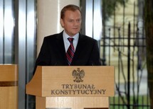 Prezes Trybunału Konstytucyjnego Jerzy Stępień przedstawia "Informację o istotnych problemach wynikających z działalności i orzecznictwa Trybunału Konstytucyjnego w 2007 roku"
Prezes Trybunału Konstytucyjnego Jerzy Stępień przedstawia "Informację o istotnych problemach wynikających z działalności i orzecznictwa Trybunału Konstytucyjnego w 2007 roku"
Prezydent RP Lech Kaczyński, Marszałek Sejmu RP Bronisław Komorowski
Uczestnicy dorocznego Zgromadzenia Ogólnego Sędziów TK
Pan Lech Kaczyński, Prezydent RP
Pan Bronisław Komorowski, Marszałek Sejmu RP
Pan Donald Tusk, Prezes Rady Ministrów
Pan Prof. Lech Gardocki, I Prezes Sądu Najwyższego
Pan Prof. Janusz Trzciński, Prezes Naczelnego Sądu Administracyjengo