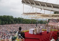 Jasna Góra, Msza Święta dziękczynna z okazji 1050-lecia Chrztu Polski
Jasna Góra, Msza Święta dziękczynna z okazji 1050-lecia Chrztu Polski
Powitanie Papieża Franciszka w Krakowie na dziedzińcu Zamku Królewskiego na Wawelu