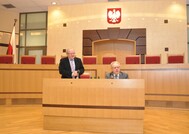 Wiceprezes TK prof. Stanisław Biernat i prof. Jerzy Kranz
Prof. Jerzy Kranz
Prof. Jerzy Kranz i uczestnicy wykładu
Uczestnicy wykładu